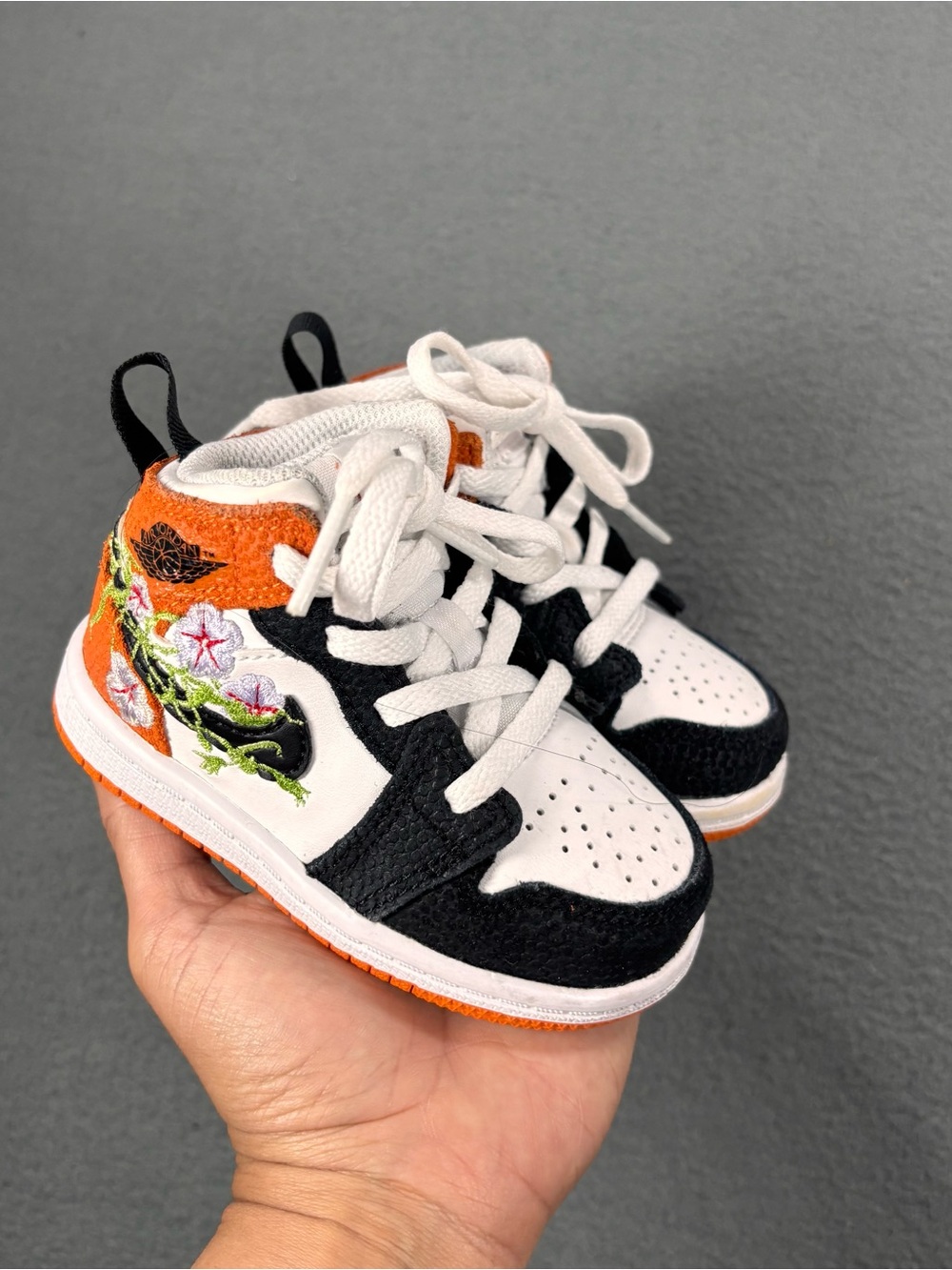 Nike Air Jordan 1 Mid Floral Baby Black White Basketball Shoes Sneakers Size 5C